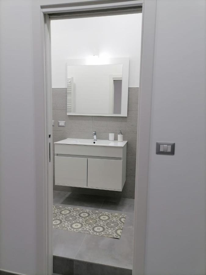 Darsena Apartments1 Μολφέττα Εξωτερικό φωτογραφία